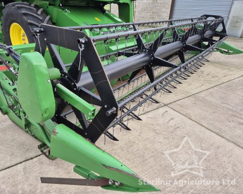 John Deere W540 Combine