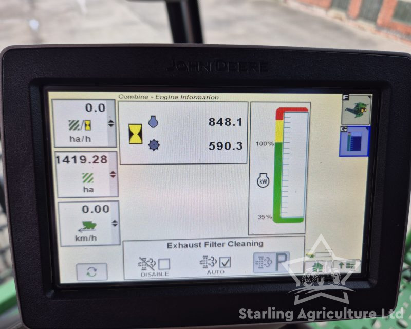 John Deere W540 Combine