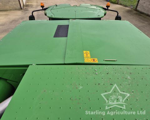 John Deere W540 Combine