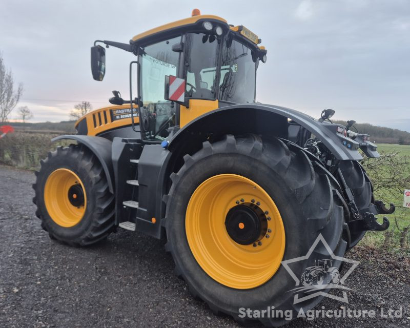 JCB 8330 Fastrac