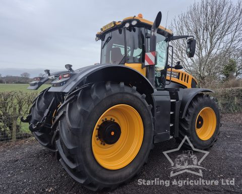 JCB 8330 Fastrac