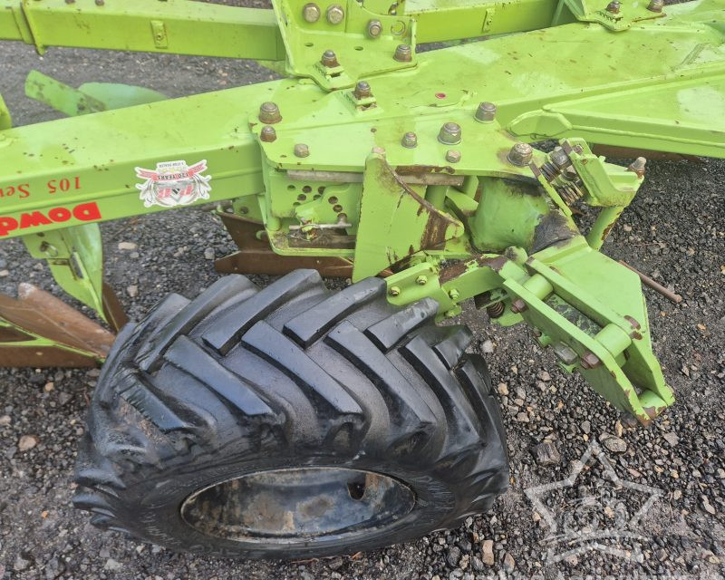 Dowdeswell 105 MA 5F Plough