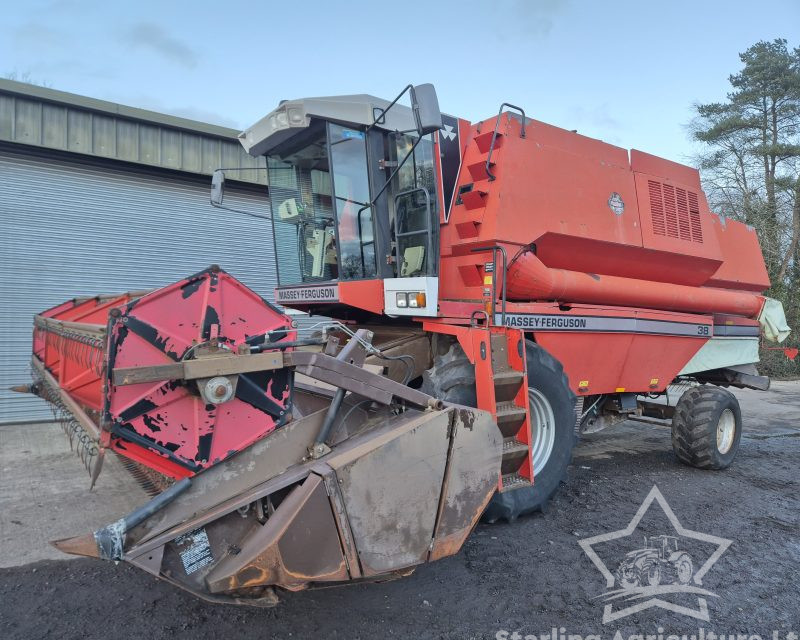 Massey Ferguson 38 Combine