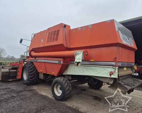 Massey Ferguson 38 Combine