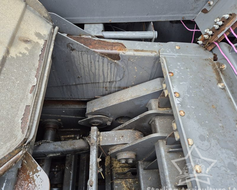 Massey Ferguson 2270XD