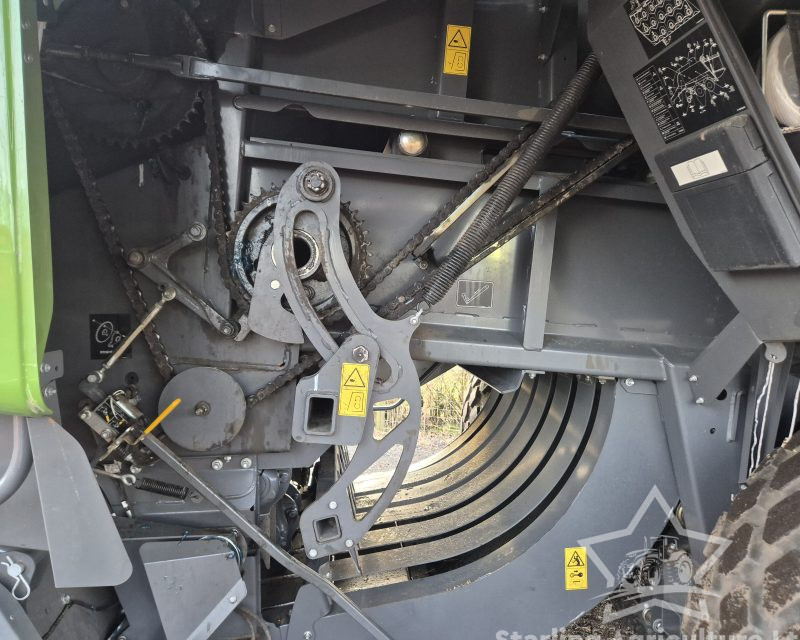 Fendt 12130N Baler