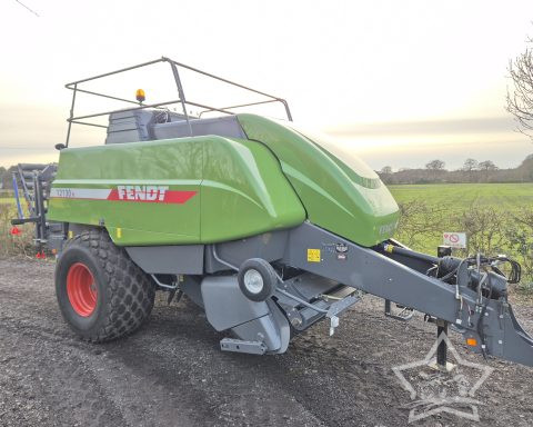Fendt 12130N Baler