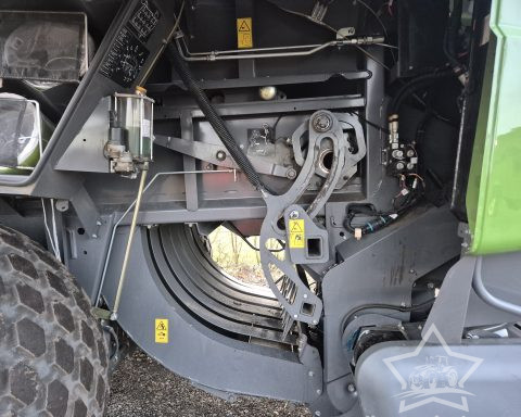 Fendt 12130N Baler