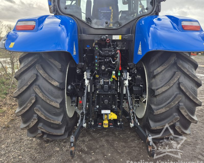 New Holland T6.180 Dynamic Command