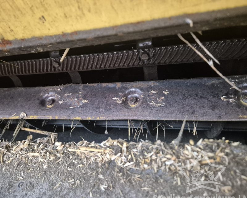 New Holland TX 68 Combine