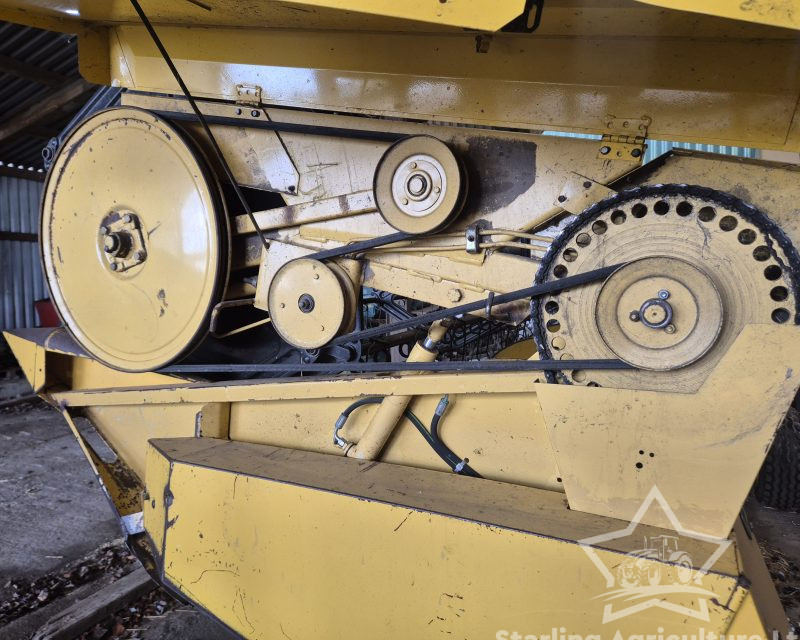 New Holland TX 68 Combine