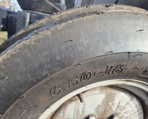 Case IH Farmall 55A Tractor