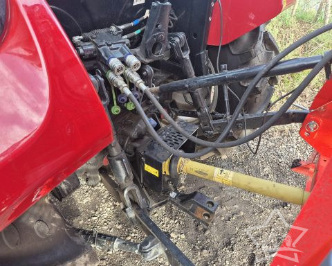 Case IH Farmall 55A Tractor