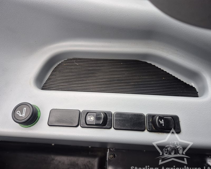 New Holland TH7.37 Elite