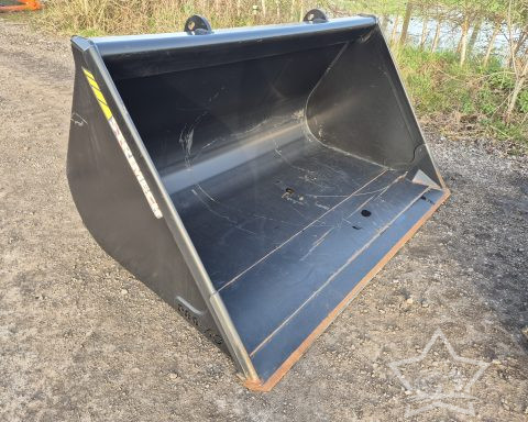 Strimech and JCB Buckets