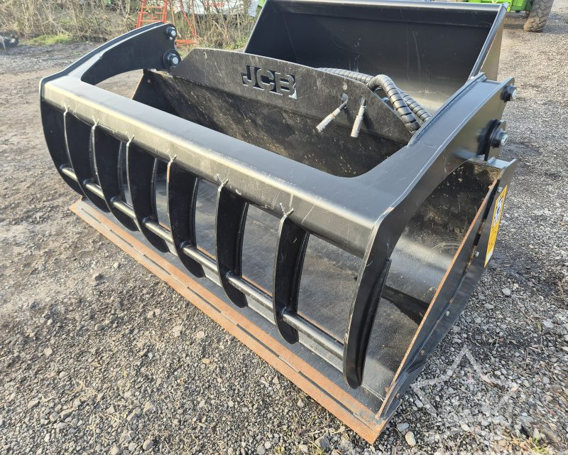 Strimech and JCB Buckets