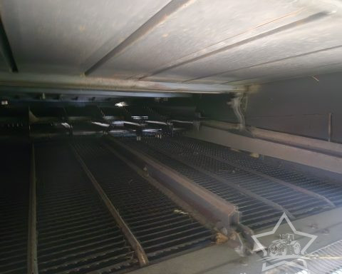 Claas Lexion 440 Combine