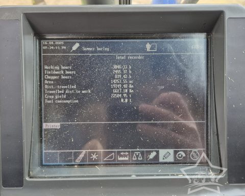 Claas Lexion 440 Combine