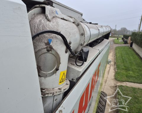 Claas Lexion 440 Combine