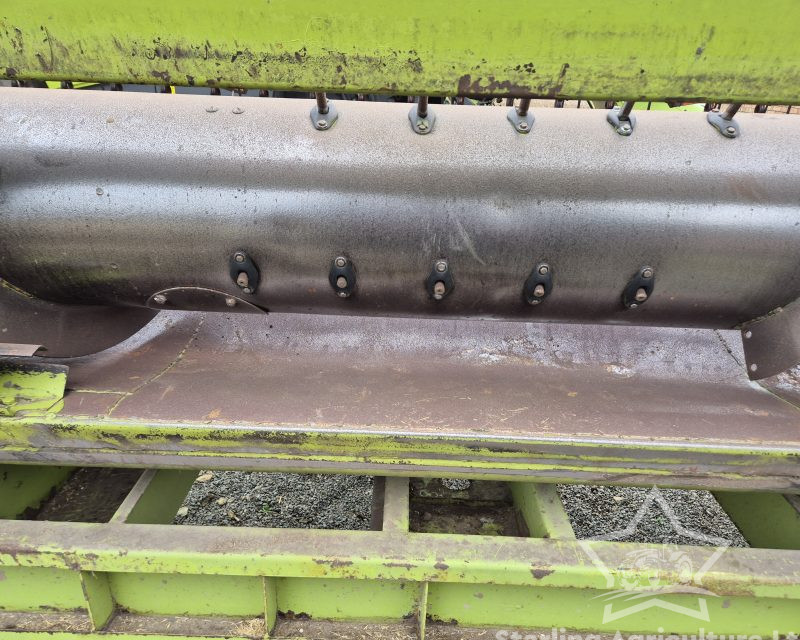 Claas Lexion 440 Combine