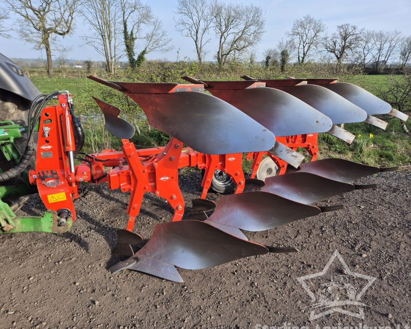 Kuhn MultiMaster 113 Plough