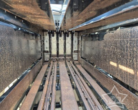 New Holland 870 80×70 Baler