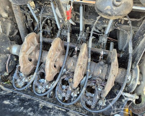 New Holland 870 80×70 Baler