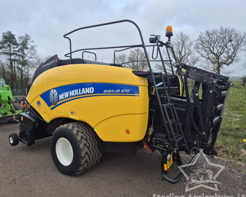 New Holland 870 80×70 Baler
