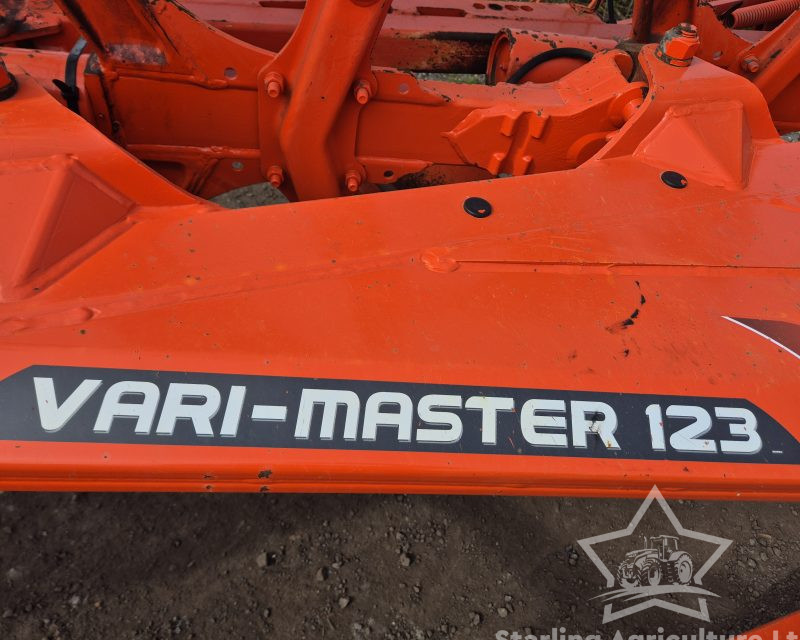 Kuhn Vari-Master 123 5F Auto Reset Plough