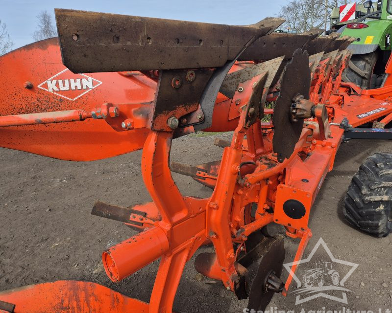 Kuhn Vari-Master 123 5F Auto Reset Plough