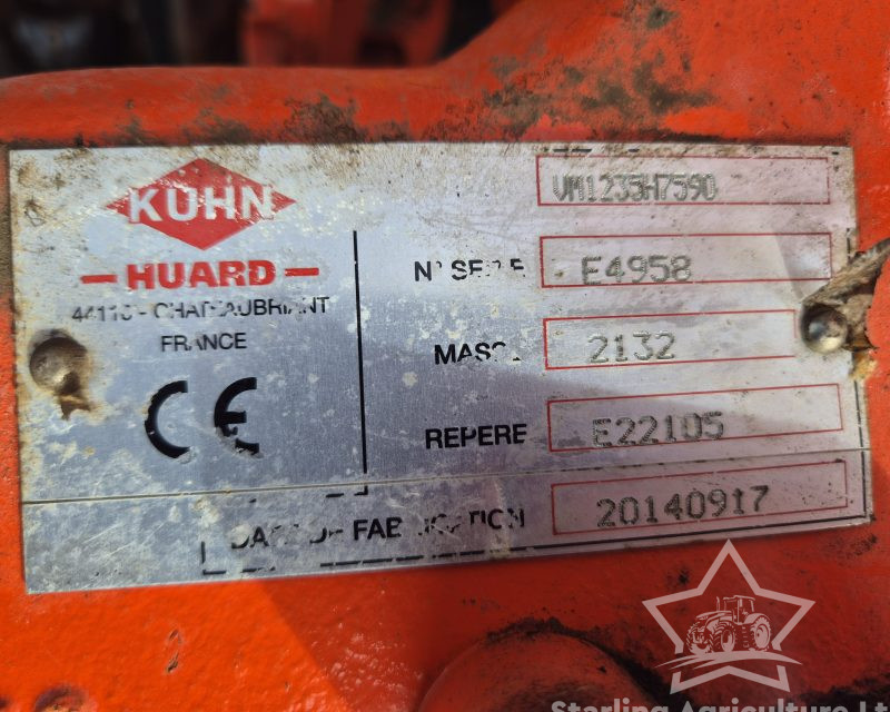 Kuhn Vari-Master 123 5F Auto Reset Plough