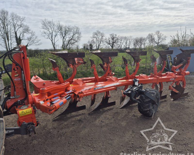 Kuhn Vari-Master 123 5F Auto Reset Plough