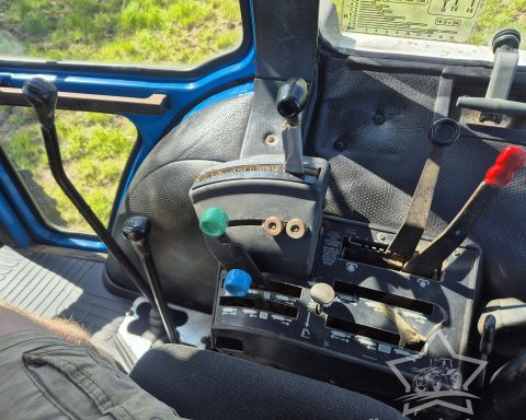 Ford 7610 II Tractor