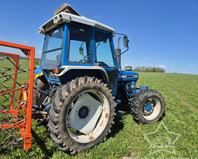 Ford 7610 II Tractor