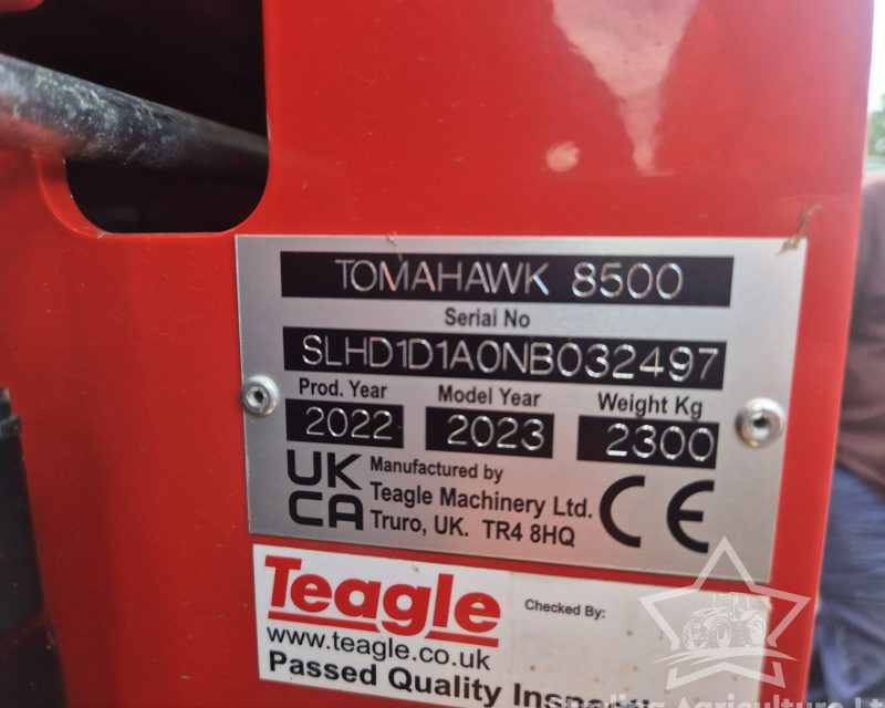 Teagle 8500 Tomahawk Straw Bedder