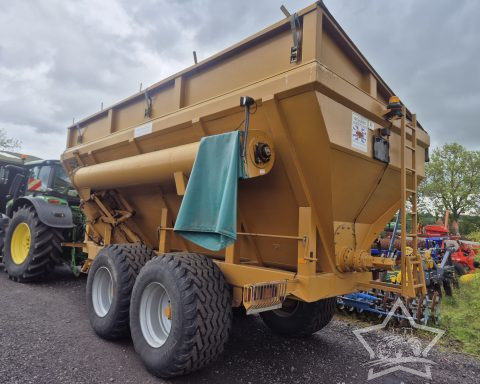 Richard Western FR16 Chaser Bin