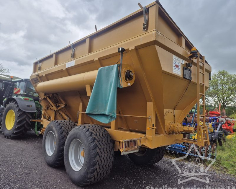 Richard Western FR16 Chaser Bin