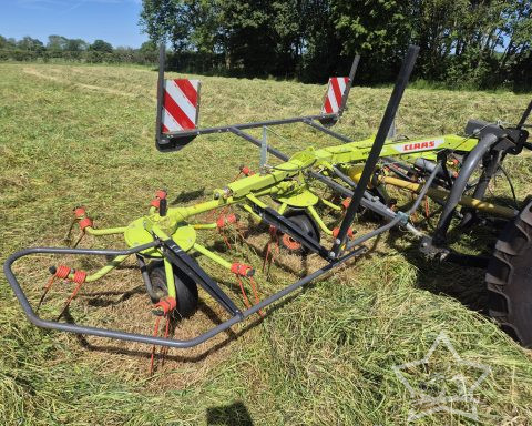Claas Volto 55 Tedder