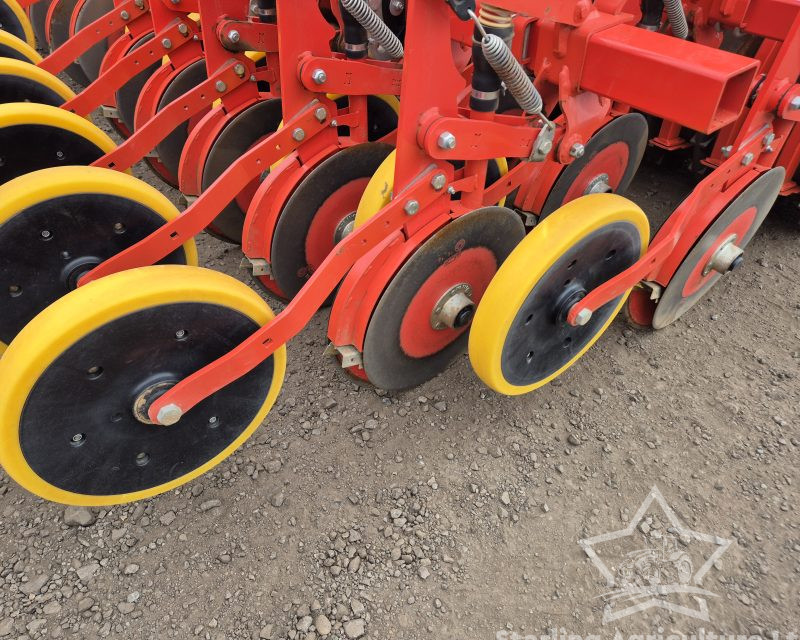 Maschio DMR 3000 Power Harrow with Alitalia 300 Drill