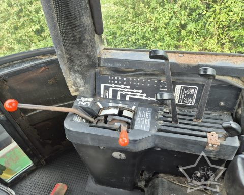 John Deere 8640