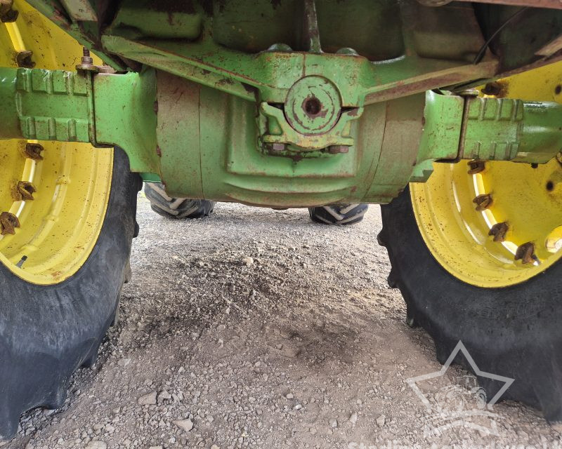 John Deere 8640