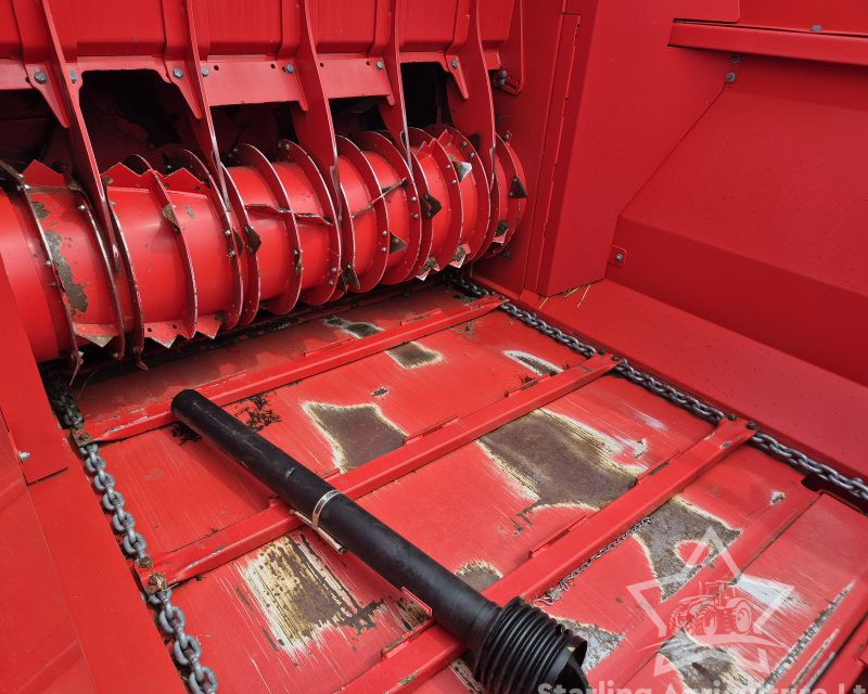 Teagle 8500 Tomahawk Straw Bedder