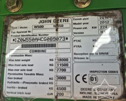 John Deere W550 Combine