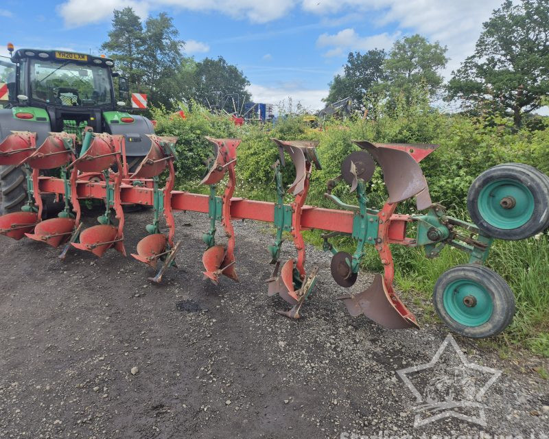 Kverneland LO85 7F ON-land /  In-Furrow Plough
