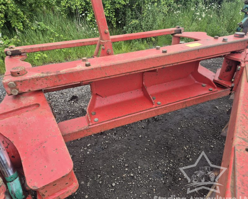 Kverneland LO85 7F ON-land /  In-Furrow Plough