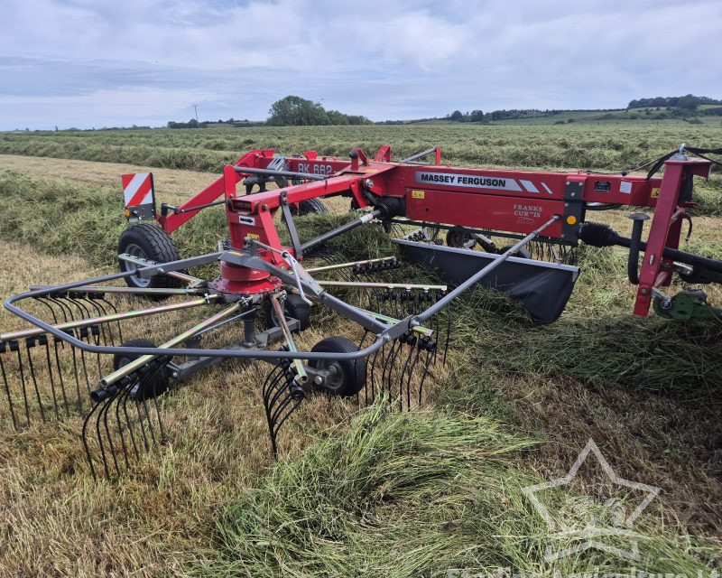 Massey Ferguson RK662 TRC Rake