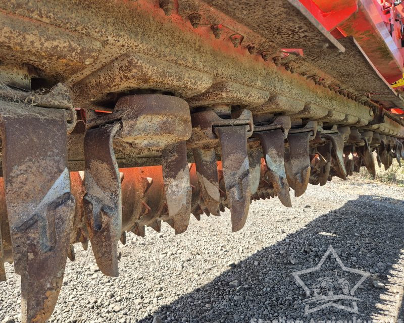 Kuhn HR5004 Power Harrow