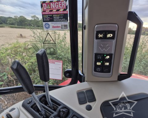 Massey Ferguson 7S.180 Dyna 6