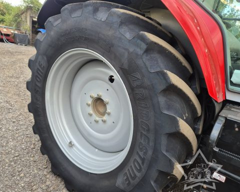 Massey Ferguson 7S.180 Dyna 6