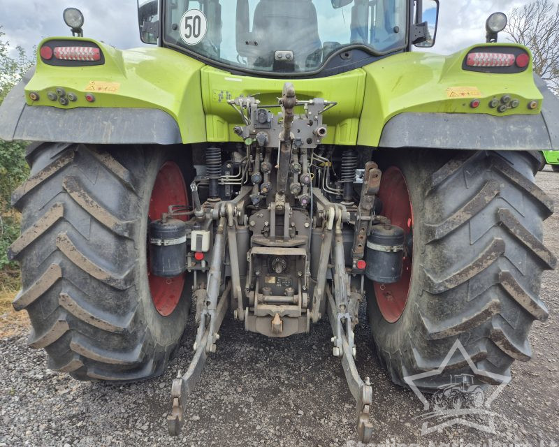 Claas Arion 630